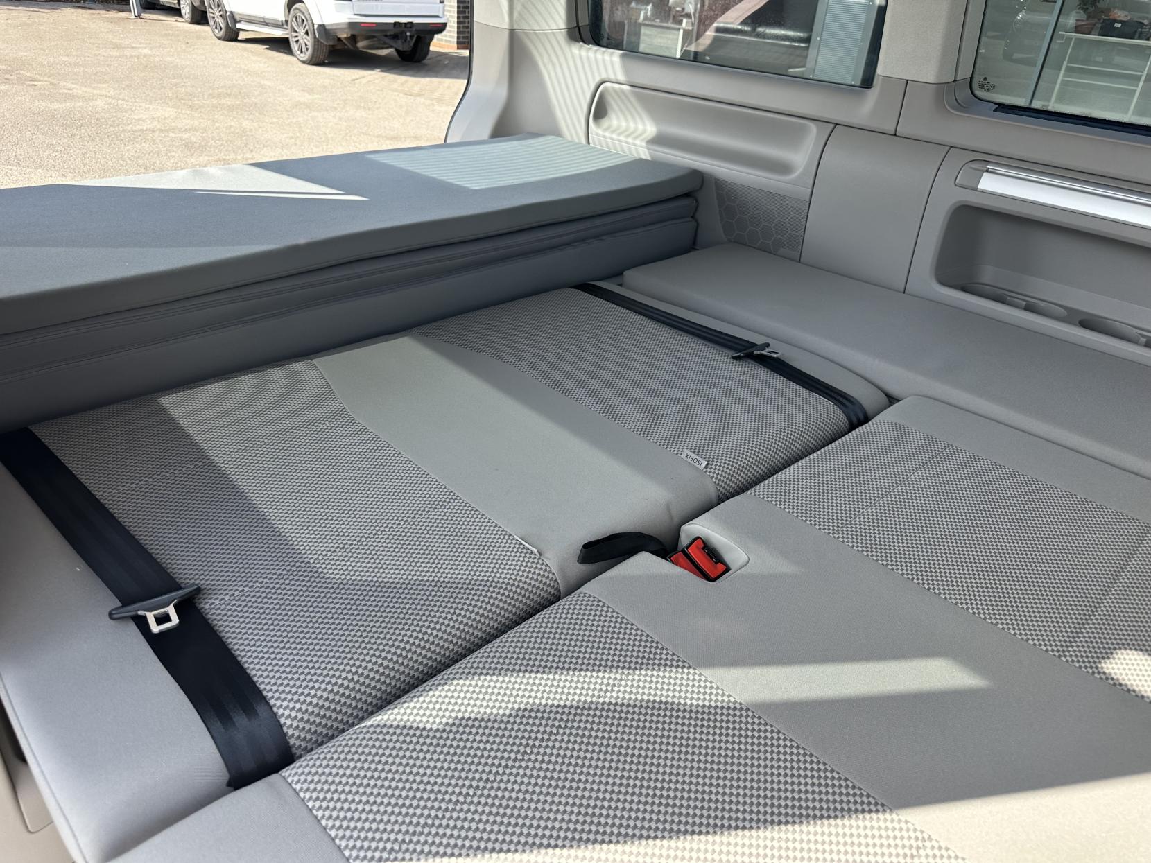 Volkswagen California RARE AUTOMATIC FACTORY SPEC CAMPERVAN! FULL VW SERVICE HISTORY!