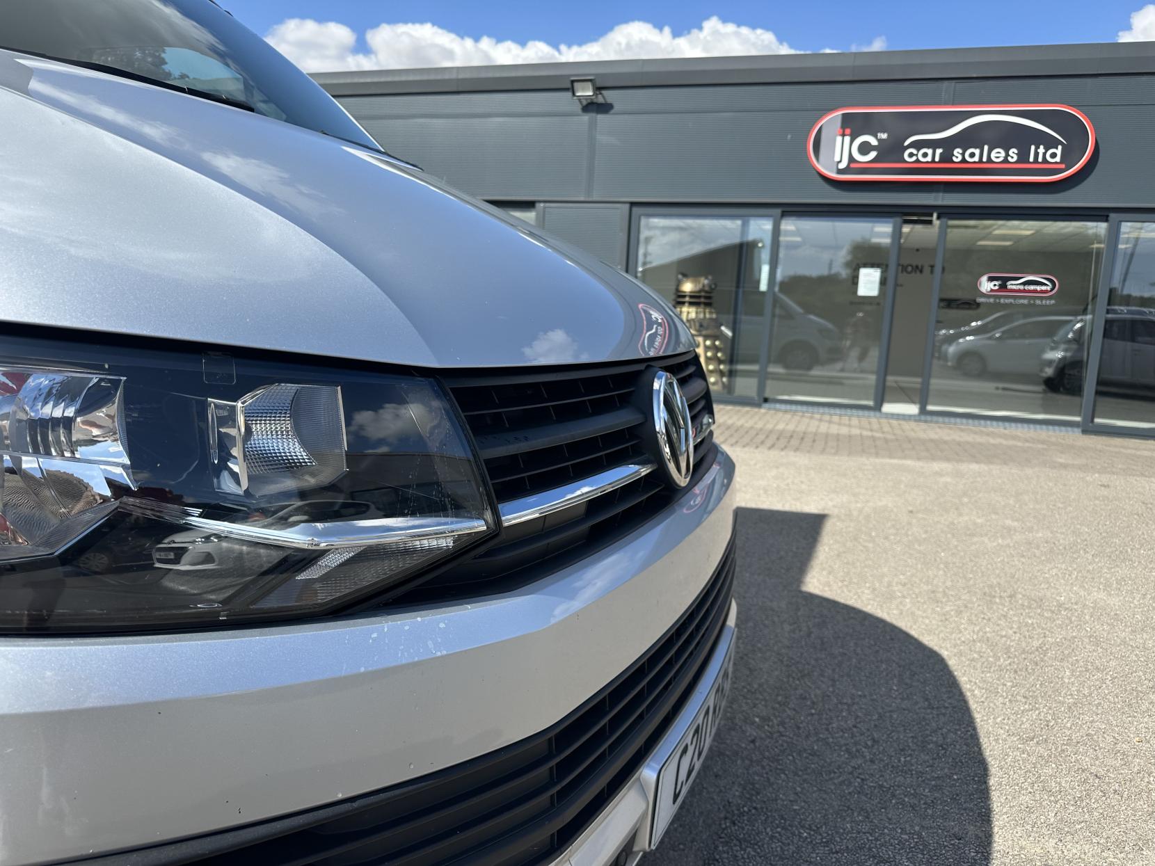 Volkswagen California RARE AUTOMATIC FACTORY SPEC CAMPERVAN! FULL VW SERVICE HISTORY!