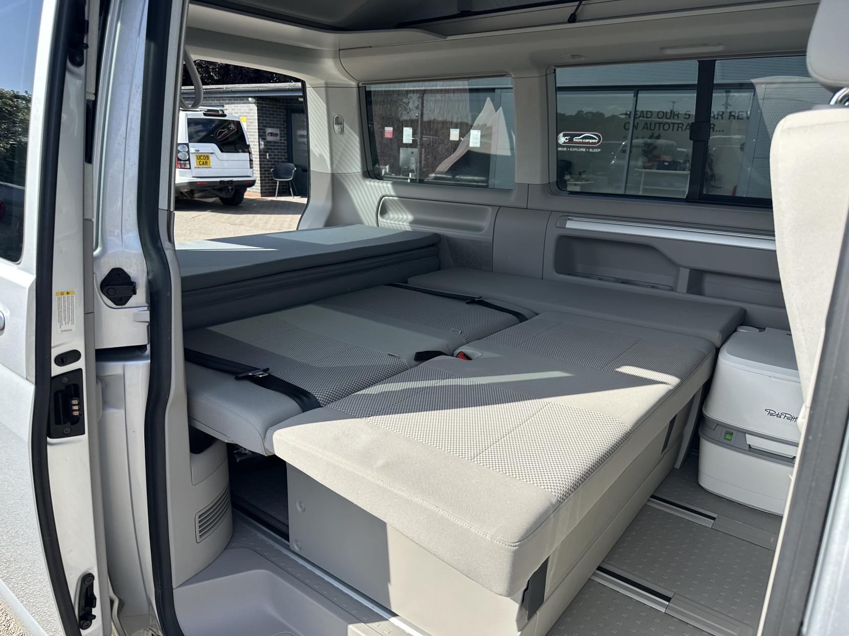 Volkswagen California RARE AUTOMATIC FACTORY SPEC CAMPERVAN! FULL VW SERVICE HISTORY!