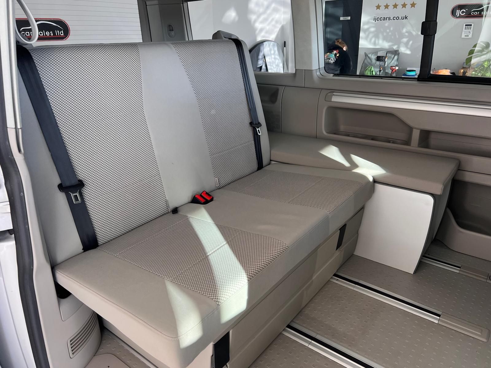 Volkswagen California RARE AUTOMATIC FACTORY SPEC CAMPERVAN! FULL VW SERVICE HISTORY!