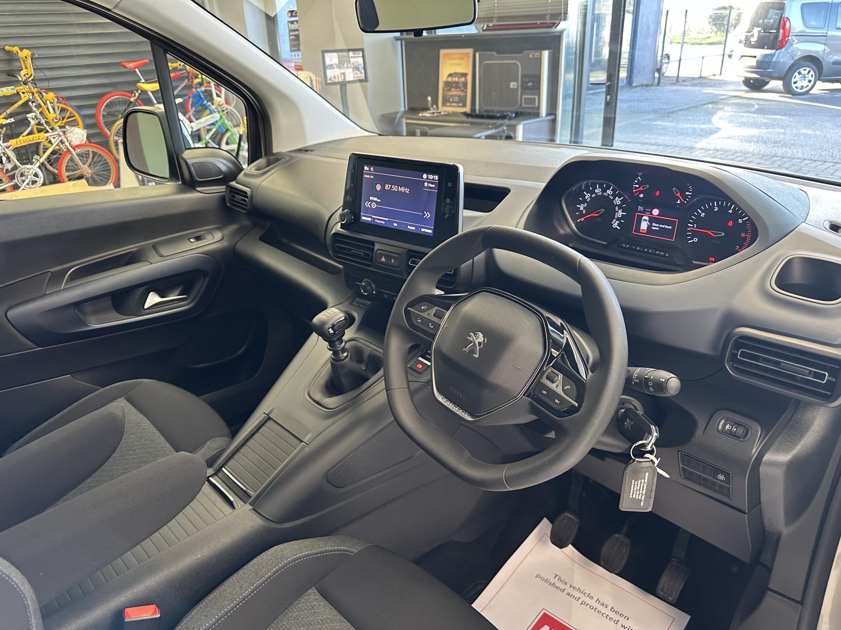 Peugeot Rifter 1.5 BlueHDi Allure Standard MPV 5dr Diesel Manual Euro 6 (s/s) (100 ps)