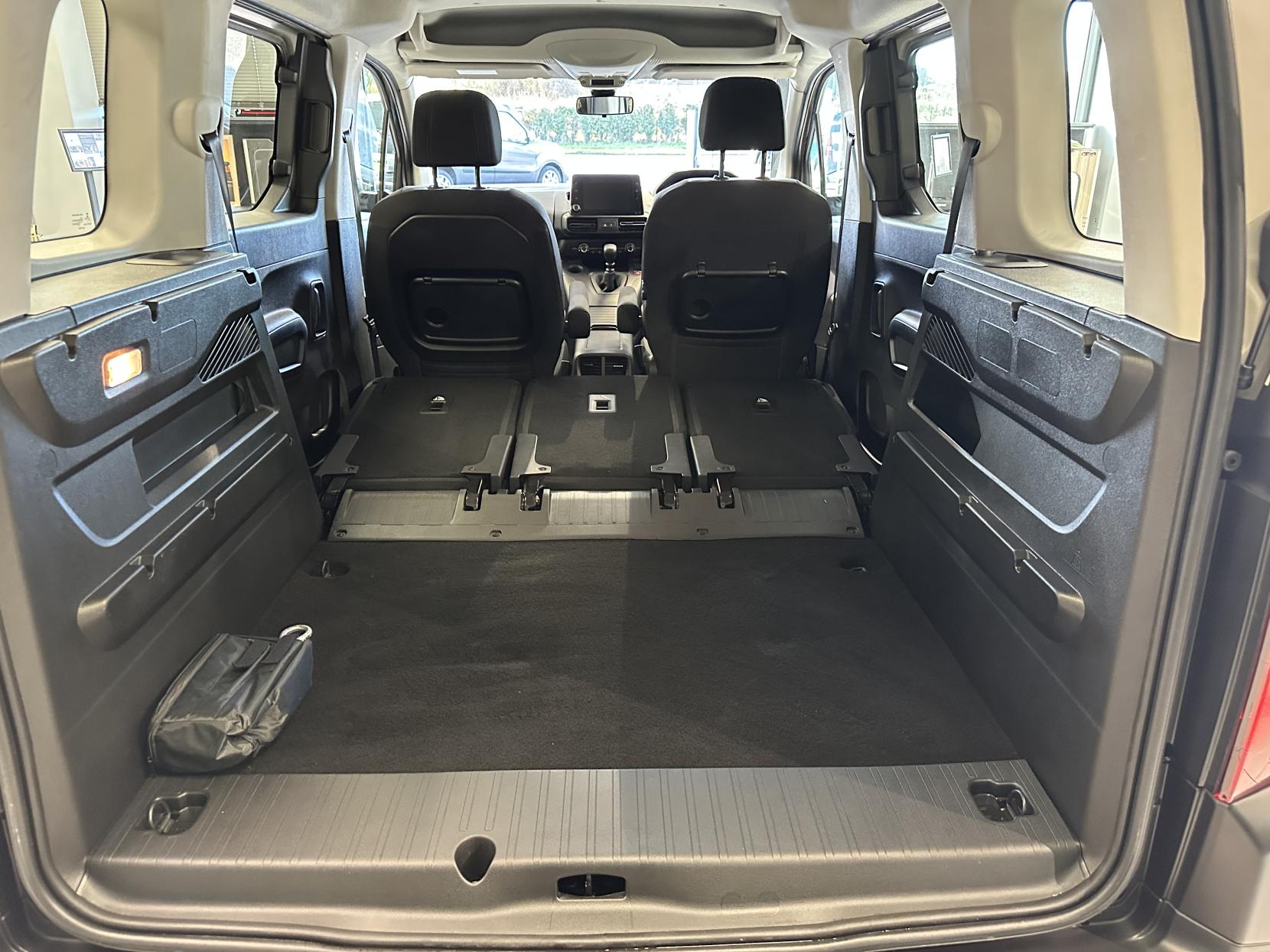 Peugeot Rifter 1.5 BlueHDi Allure Standard MPV 5dr Diesel Manual Euro 6 (s/s) (100 ps)