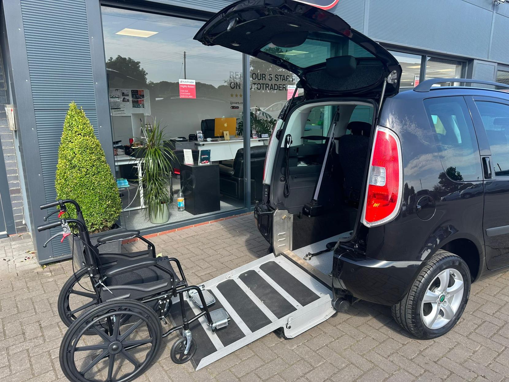 Skoda Roomster * NEW PRICE! NOW JUST £8,995 * - 2011 Wheelchair Adapted Vehicle with just 8,945 miles! - 1.2 12V SE Plus MPV 5dr Petrol Manual Euro 5 (69 ps)