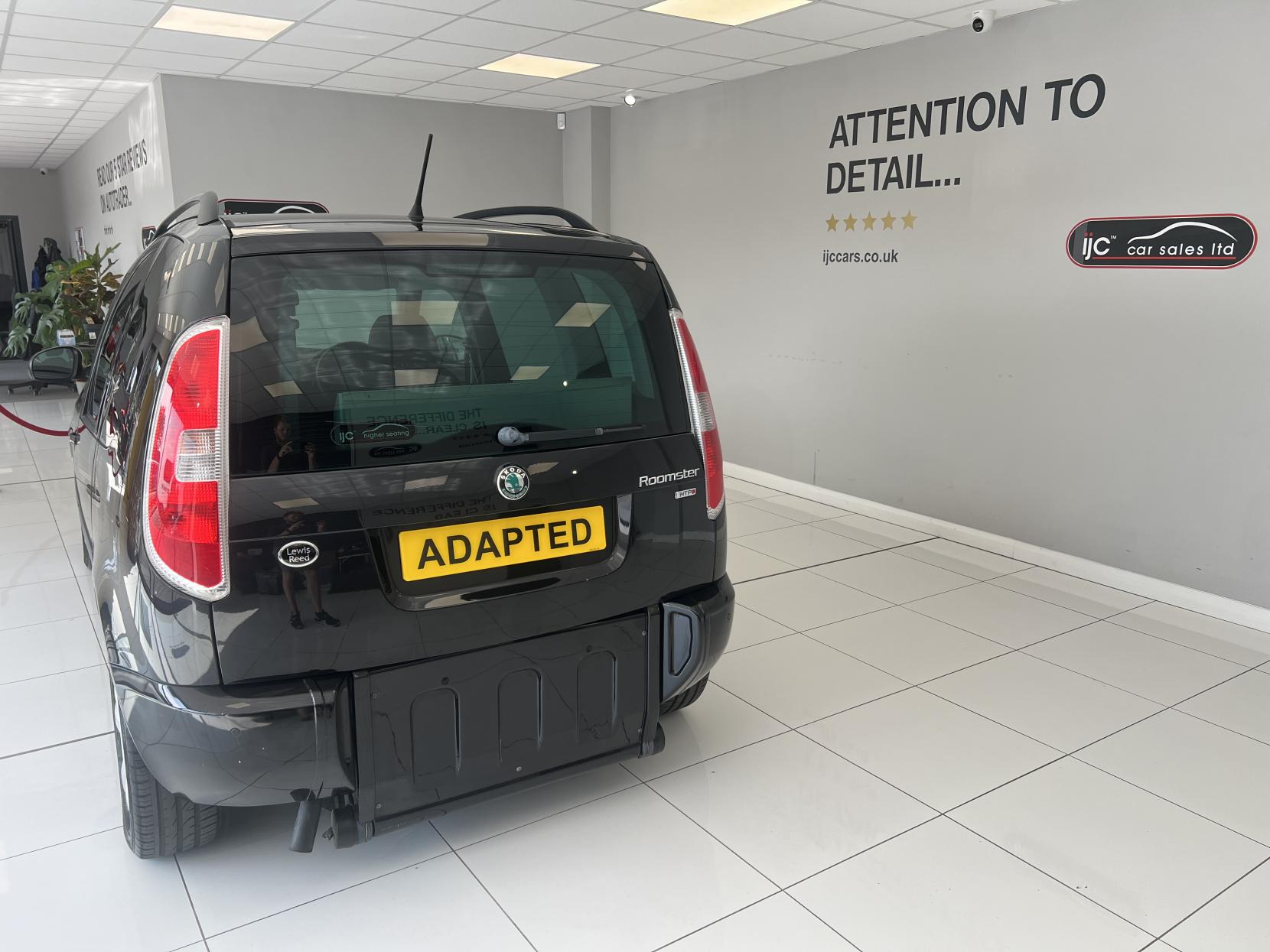 Skoda Roomster * NEW PRICE! NOW JUST £8,995 * - 2011 Wheelchair Adapted Vehicle with just 8,945 miles! - 1.2 12V SE Plus MPV 5dr Petrol Manual Euro 5 (69 ps)