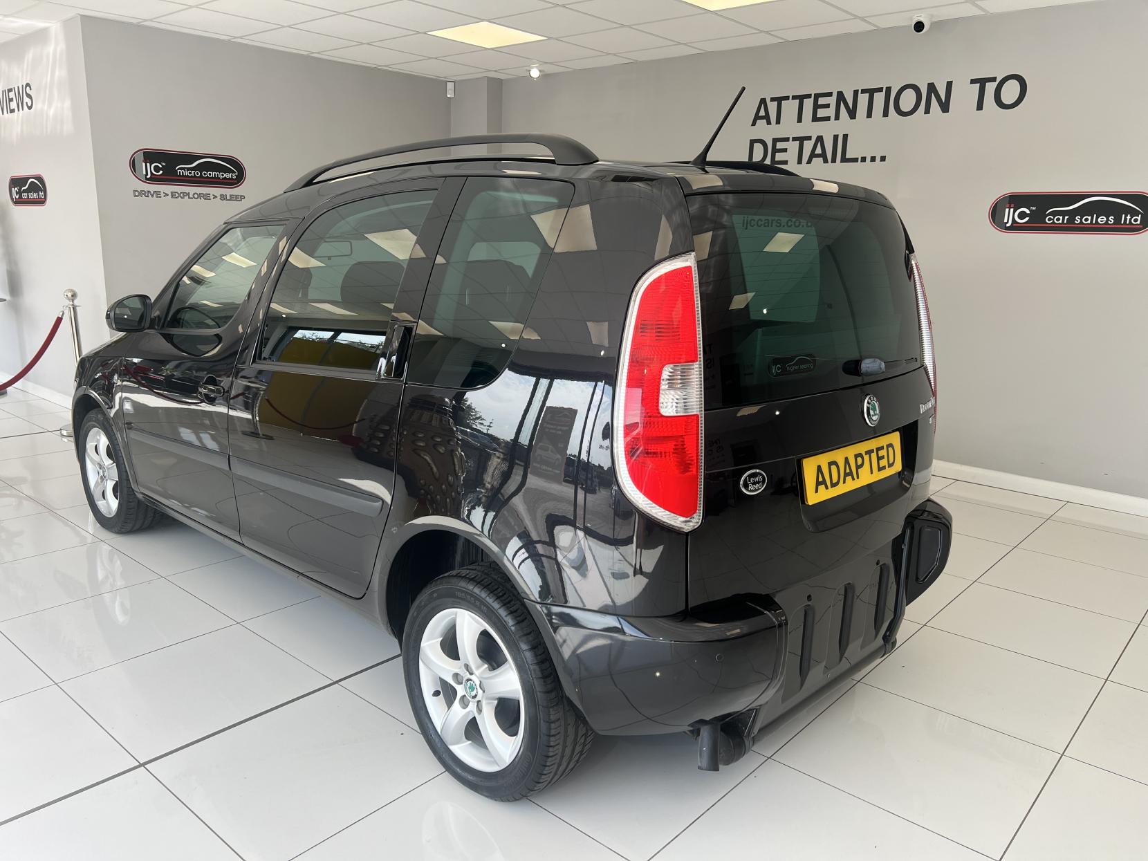 Skoda Roomster * NEW PRICE! NOW JUST £8,995 * - 2011 Wheelchair Adapted Vehicle with just 8,945 miles! - 1.2 12V SE Plus MPV 5dr Petrol Manual Euro 5 (69 ps)