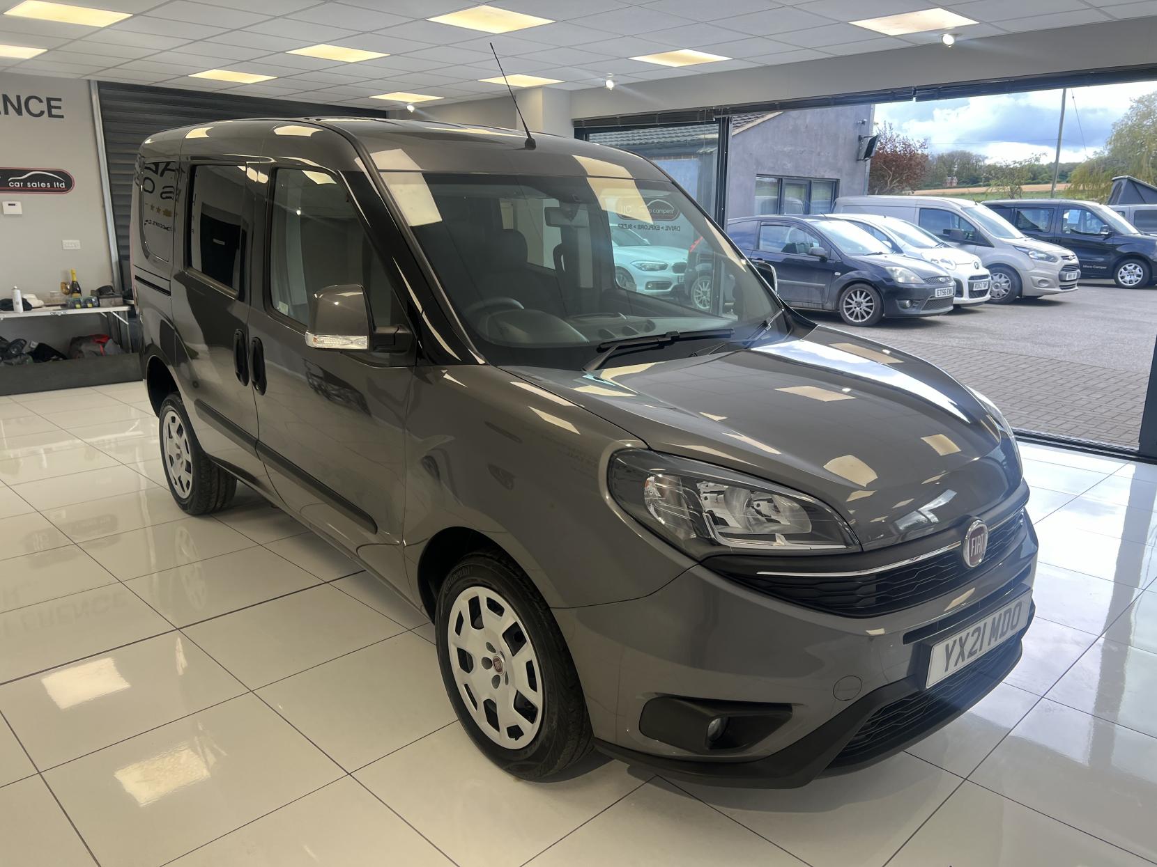 Fiat Doblo * NEW PRICE! Save £2,000!! * - 1.4 Petrol Manual Fiat Doblo Wheelchair Adapted Vehicle 3 seats carries 4 including wheelchair user!