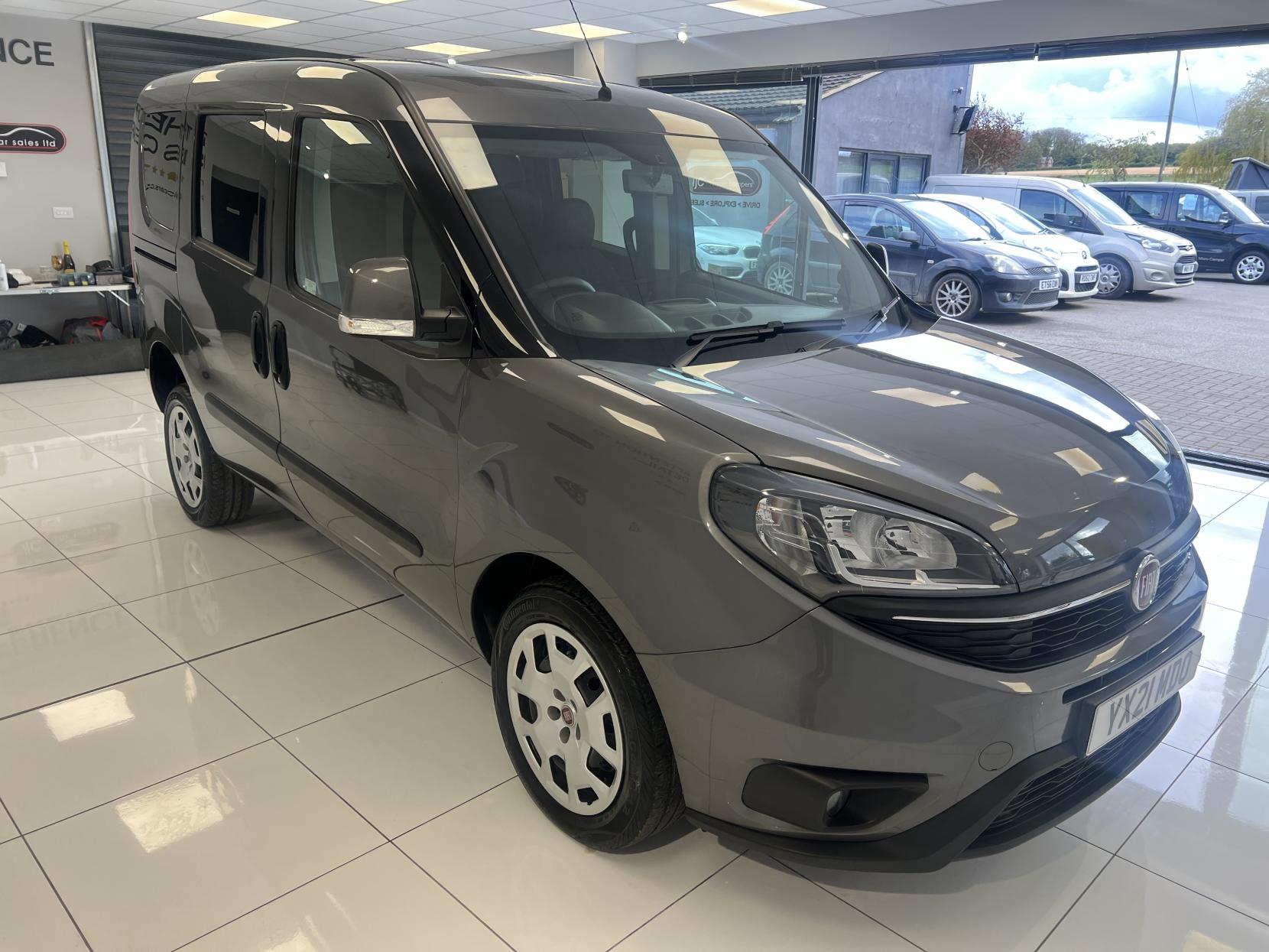 Fiat Doblo * NEW PRICE! Save £2,000!! * - 1.4 Petrol Manual Fiat Doblo Wheelchair Adapted Vehicle 3 seats carries 4 including wheelchair user!