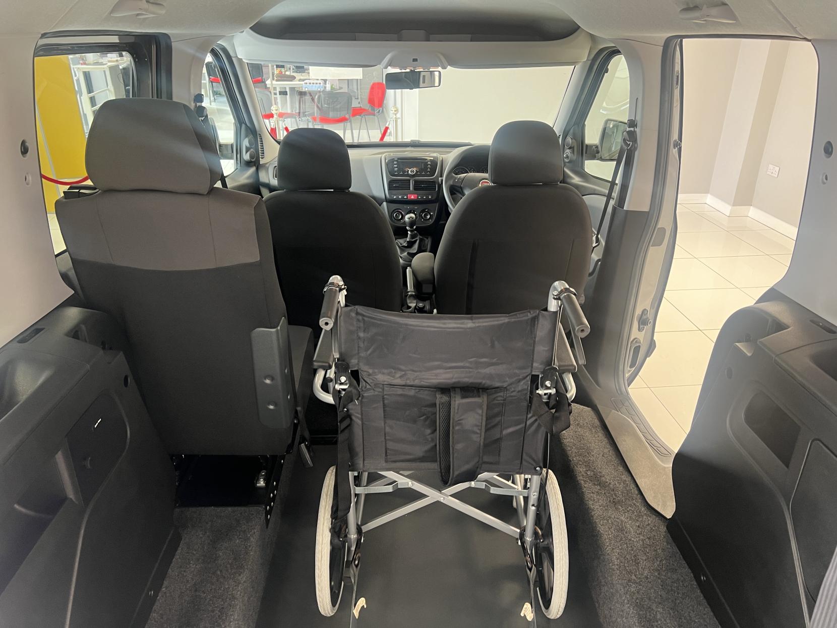 Fiat Doblo * NEW PRICE! Save £2,000!! * - 1.4 Petrol Manual Fiat Doblo Wheelchair Adapted Vehicle 3 seats carries 4 including wheelchair user!