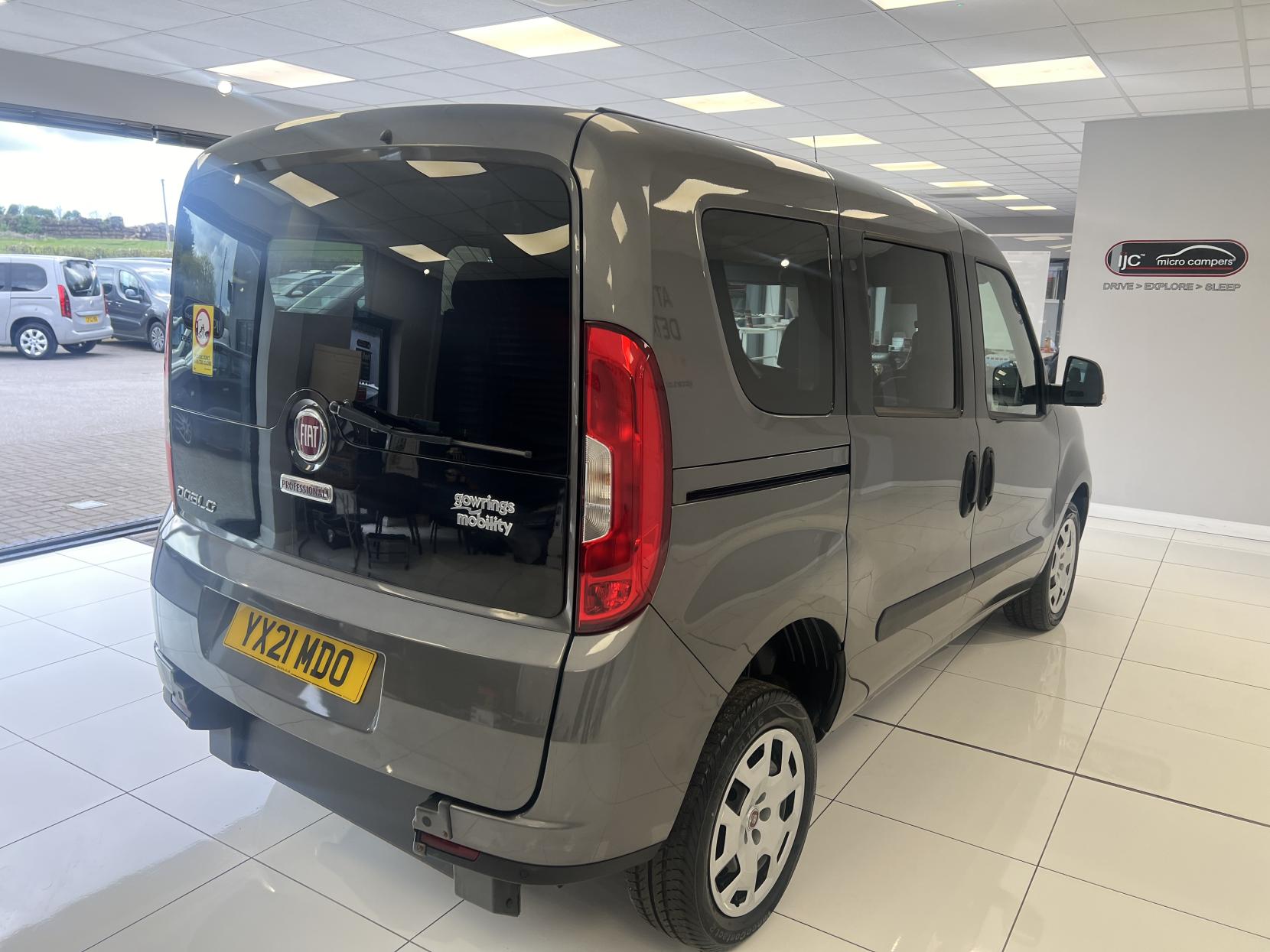 Fiat Doblo * NEW PRICE! Save £2,000!! * - 1.4 Petrol Manual Fiat Doblo Wheelchair Adapted Vehicle 3 seats carries 4 including wheelchair user!