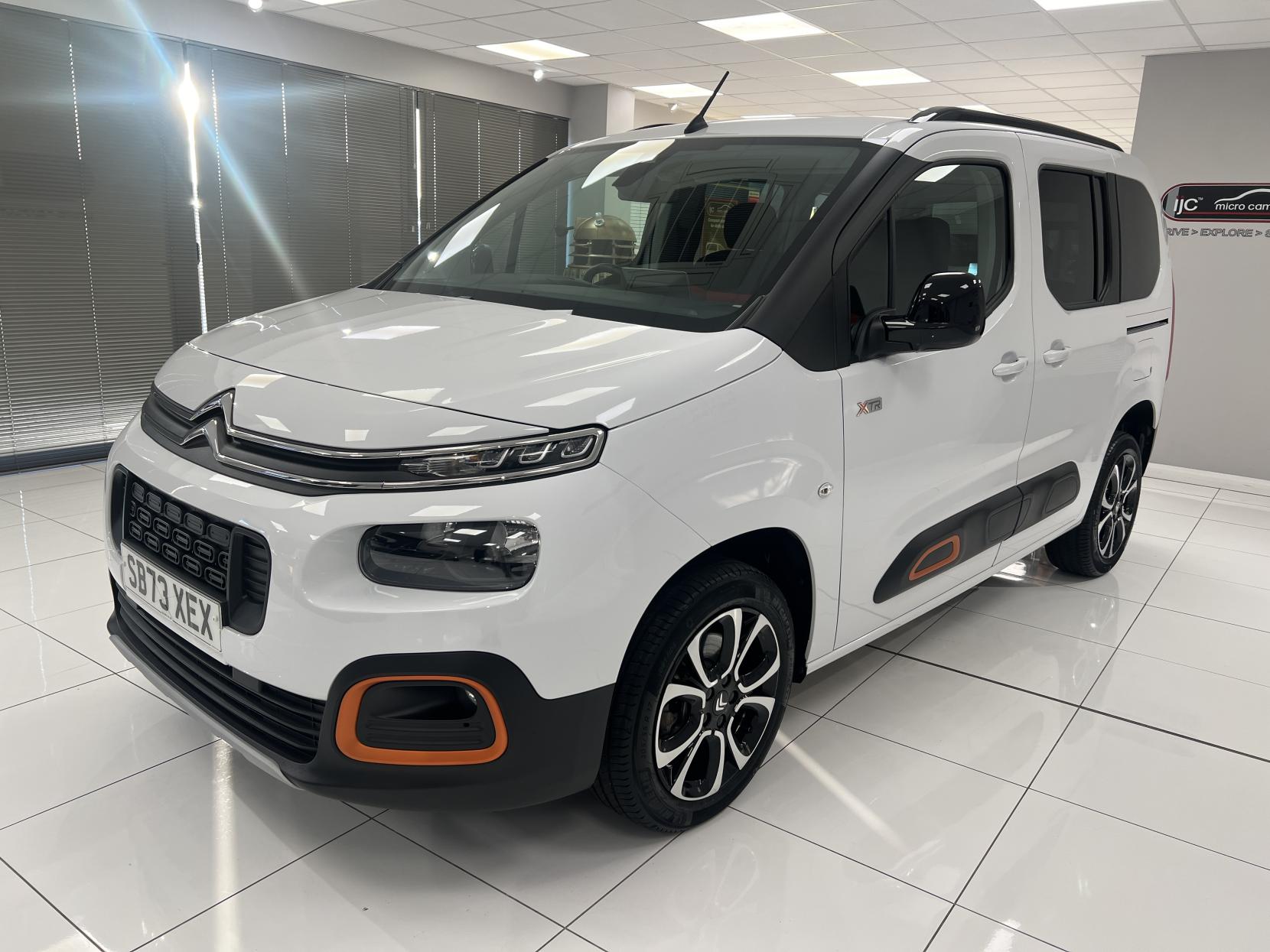 Citroen Berlingo * SAVE £2,000 **AUTO WITH DELIV MILES!** A very rare opportunity to buy a top spec AUTOMATIC Diesel 1.5 BlueHDi Flair XTR EAT8 (NOT A VAN! -it's a 5 seat MPV car!)