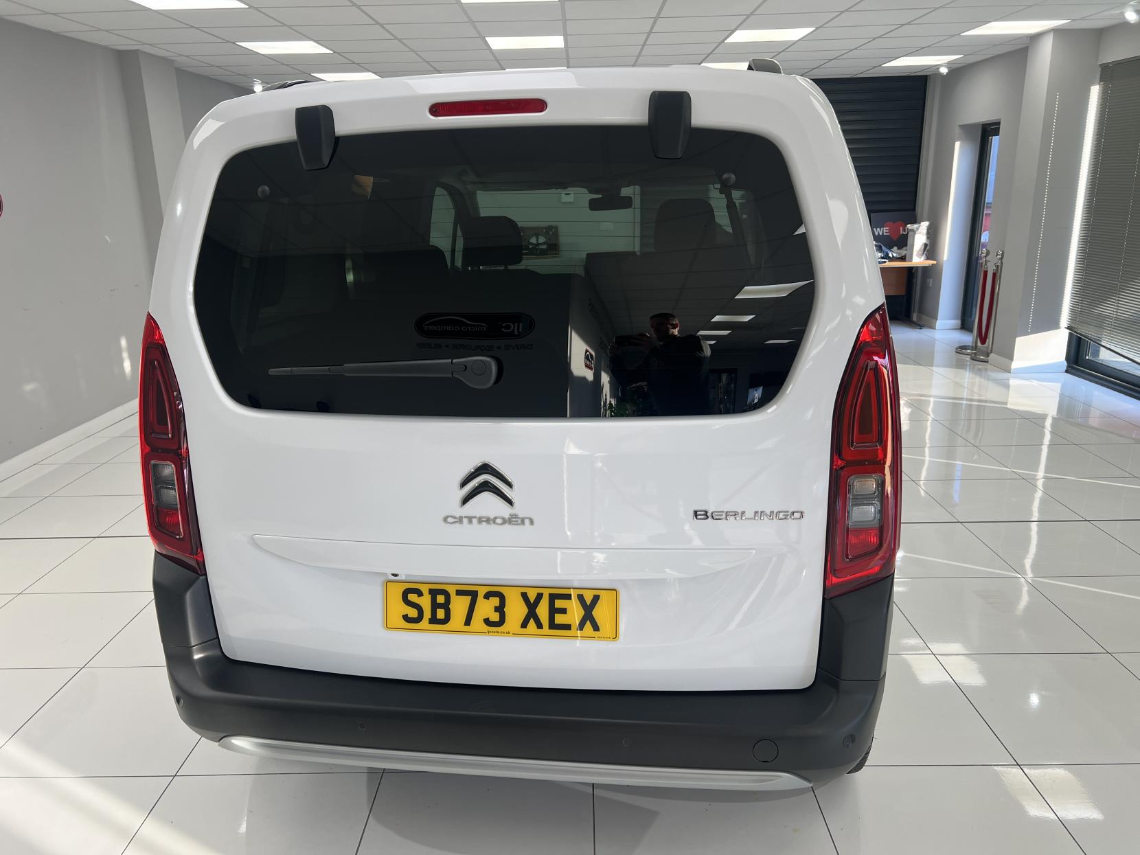 Citroen Berlingo * SAVE £2,000 **AUTO WITH DELIV MILES!** A very rare opportunity to buy a top spec AUTOMATIC Diesel 1.5 BlueHDi Flair XTR EAT8 (NOT A VAN! -it's a 5 seat MPV car!)