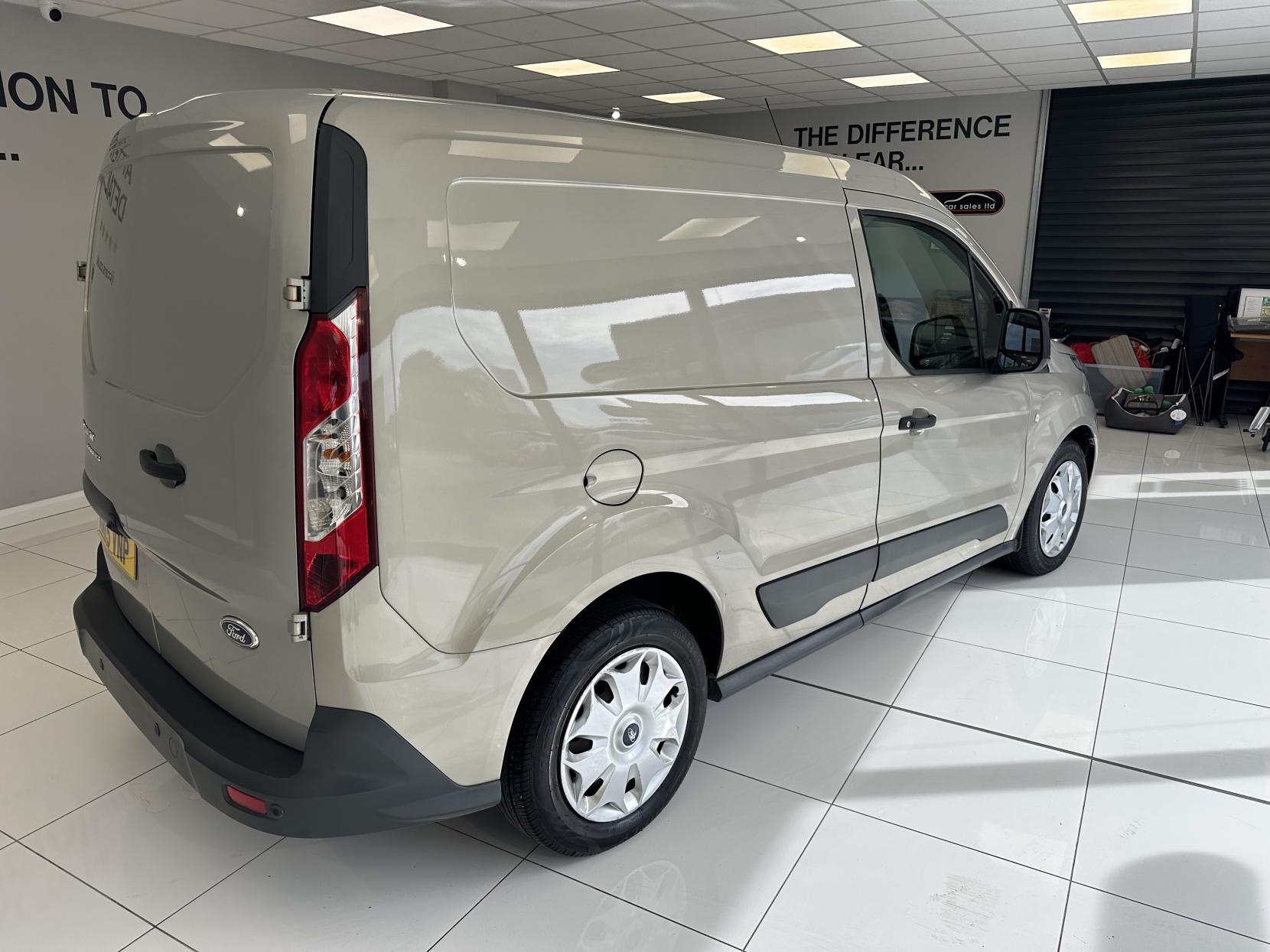 Ford Transit Connect 1.6 TDCi 200 Trend Panel Van 5dr Diesel Manual L1 H1 (124 g/km, 94 bhp)