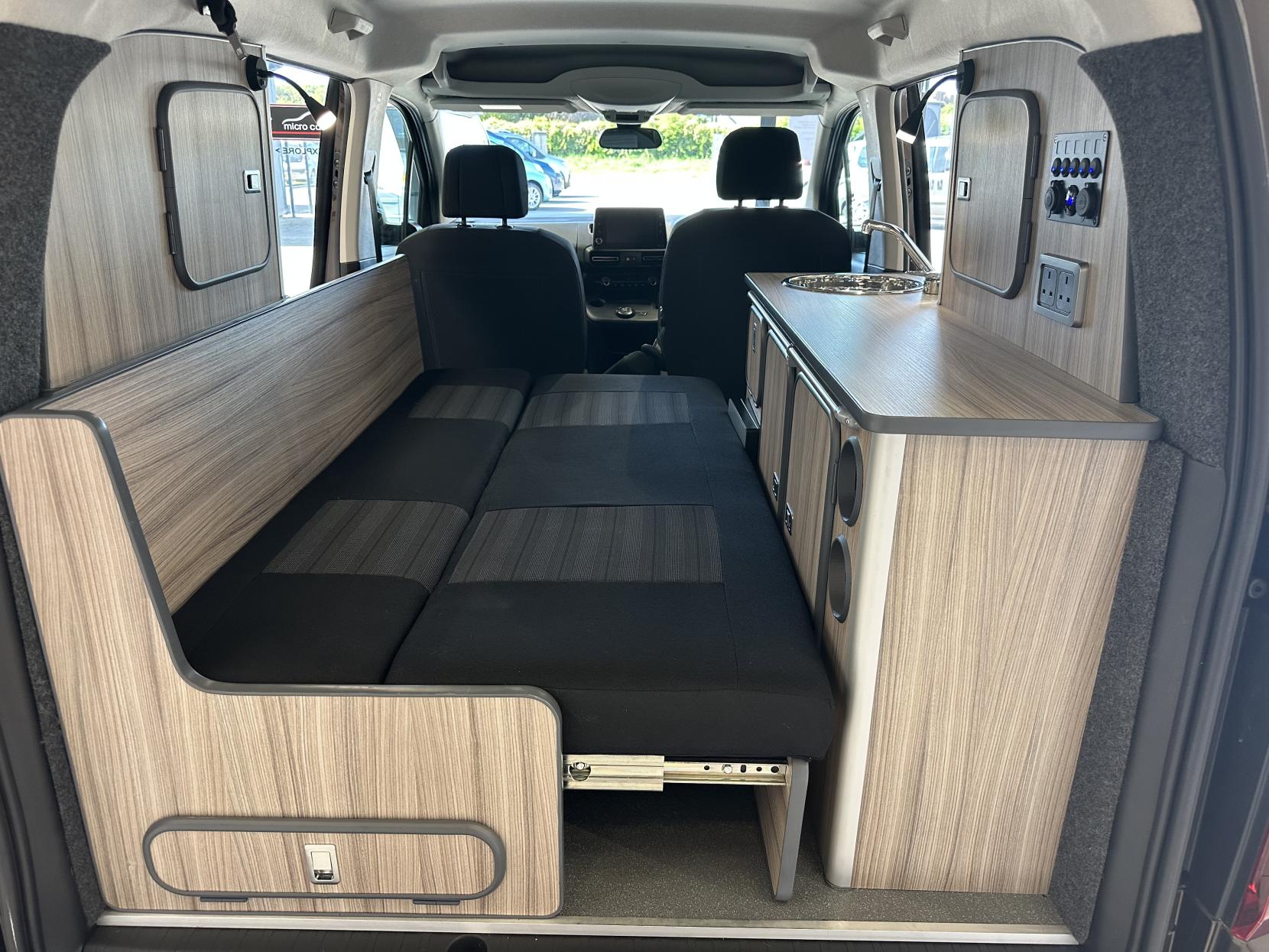 Vauxhall Combo Life AUTOMATIC MICRO CAMPER 1.5 Turbo D 130 BHP!