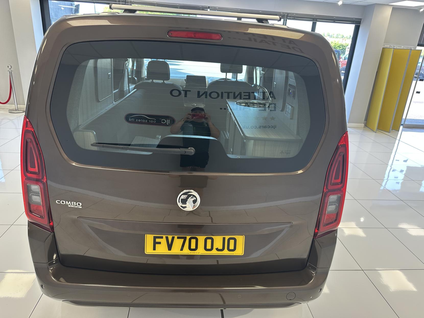 Vauxhall Combo Life AUTOMATIC MICRO CAMPER 1.5 Turbo D 130 BHP!