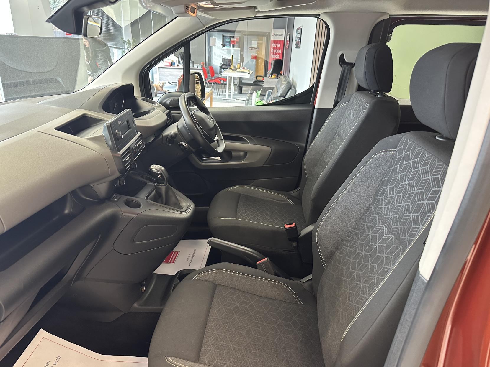 Peugeot Rifter 1.5 BlueHDi Active Standard MPV 5dr Diesel Manual Euro 6 (100 ps)