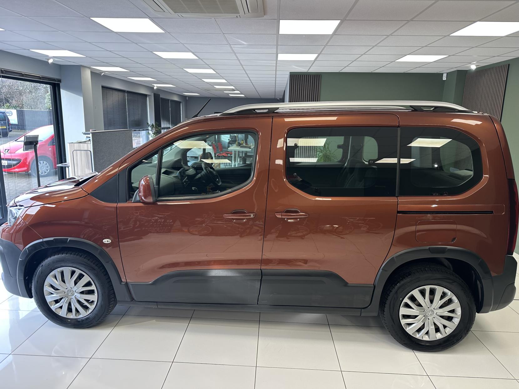 Peugeot Rifter 1.5 BlueHDi Active Standard MPV 5dr Diesel Manual Euro 6 (100 ps)