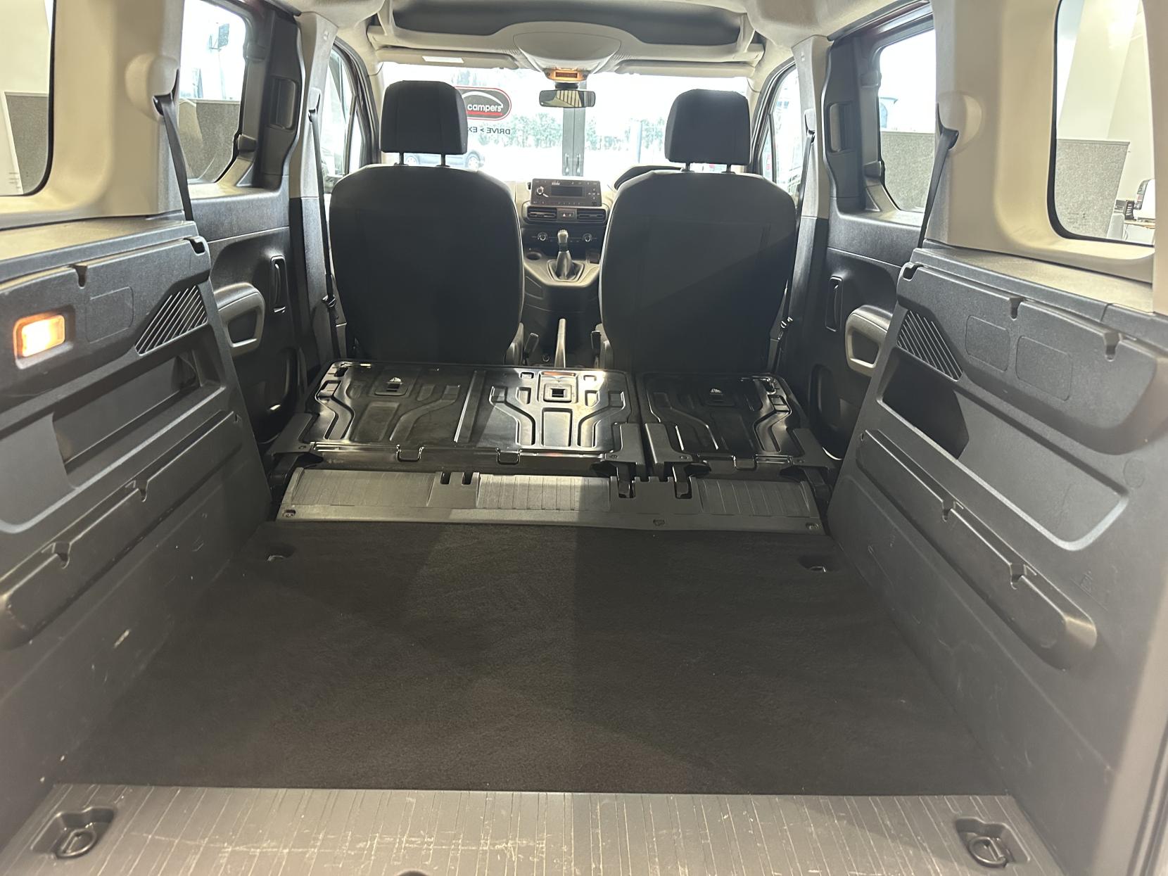 Peugeot Rifter 1.5 BlueHDi Active Standard MPV 5dr Diesel Manual Euro 6 (100 ps)