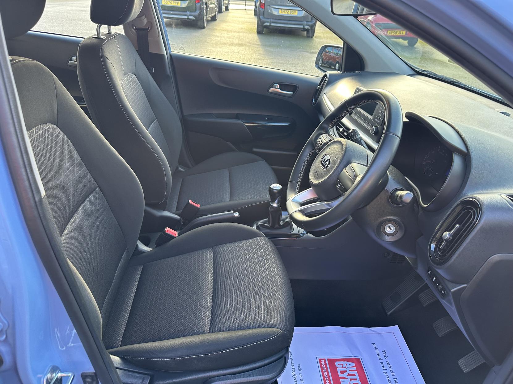 Kia Picanto JUST 18,602 MILES WITH THE BEST 83 BHP ENGINE! 1.25 2 Hatchback 5dr Petrol Manual Euro 6 (s/s) (83 bhp)