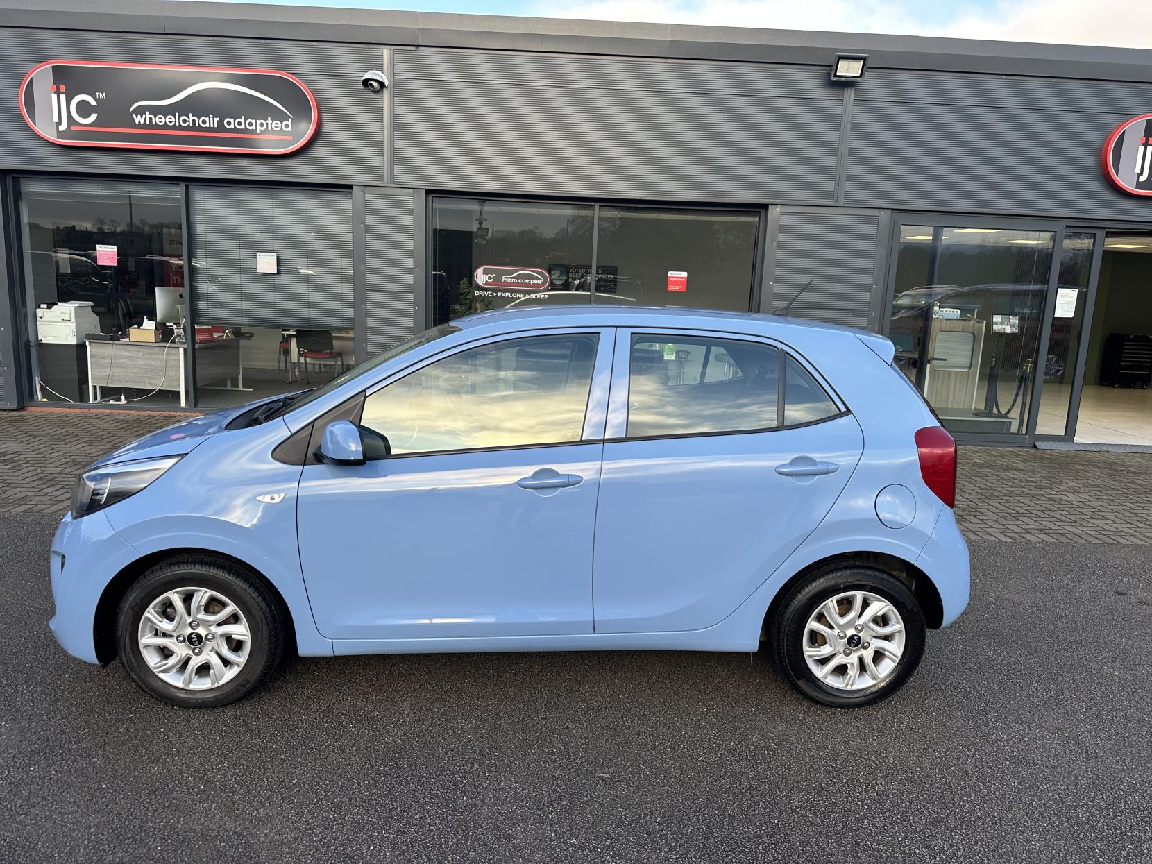 Kia Picanto JUST 18,602 MILES WITH THE BEST 83 BHP ENGINE! 1.25 2 Hatchback 5dr Petrol Manual Euro 6 (s/s) (83 bhp)