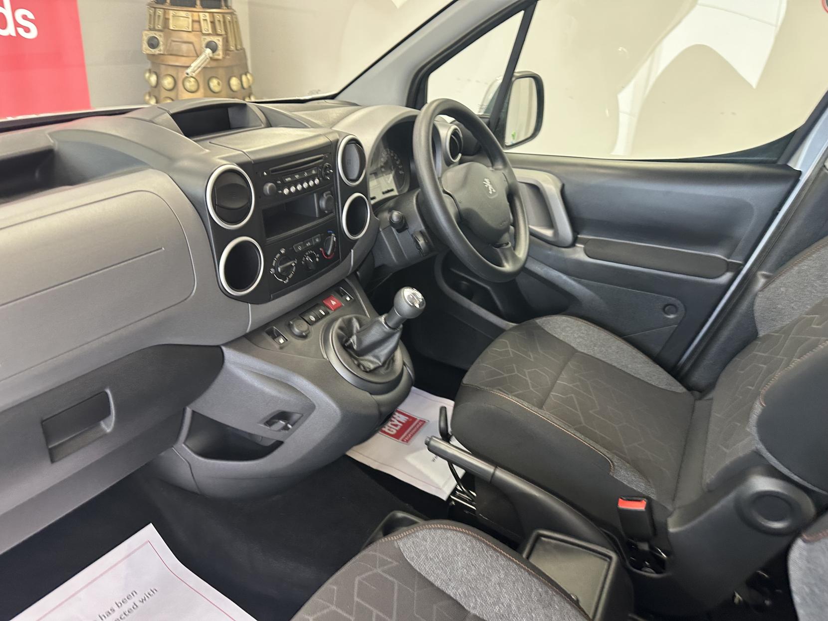 Peugeot Partner Tepee 1.6 BlueHDi Active MPV 5dr Diesel Manual Euro 6 (s/s) (100 ps)