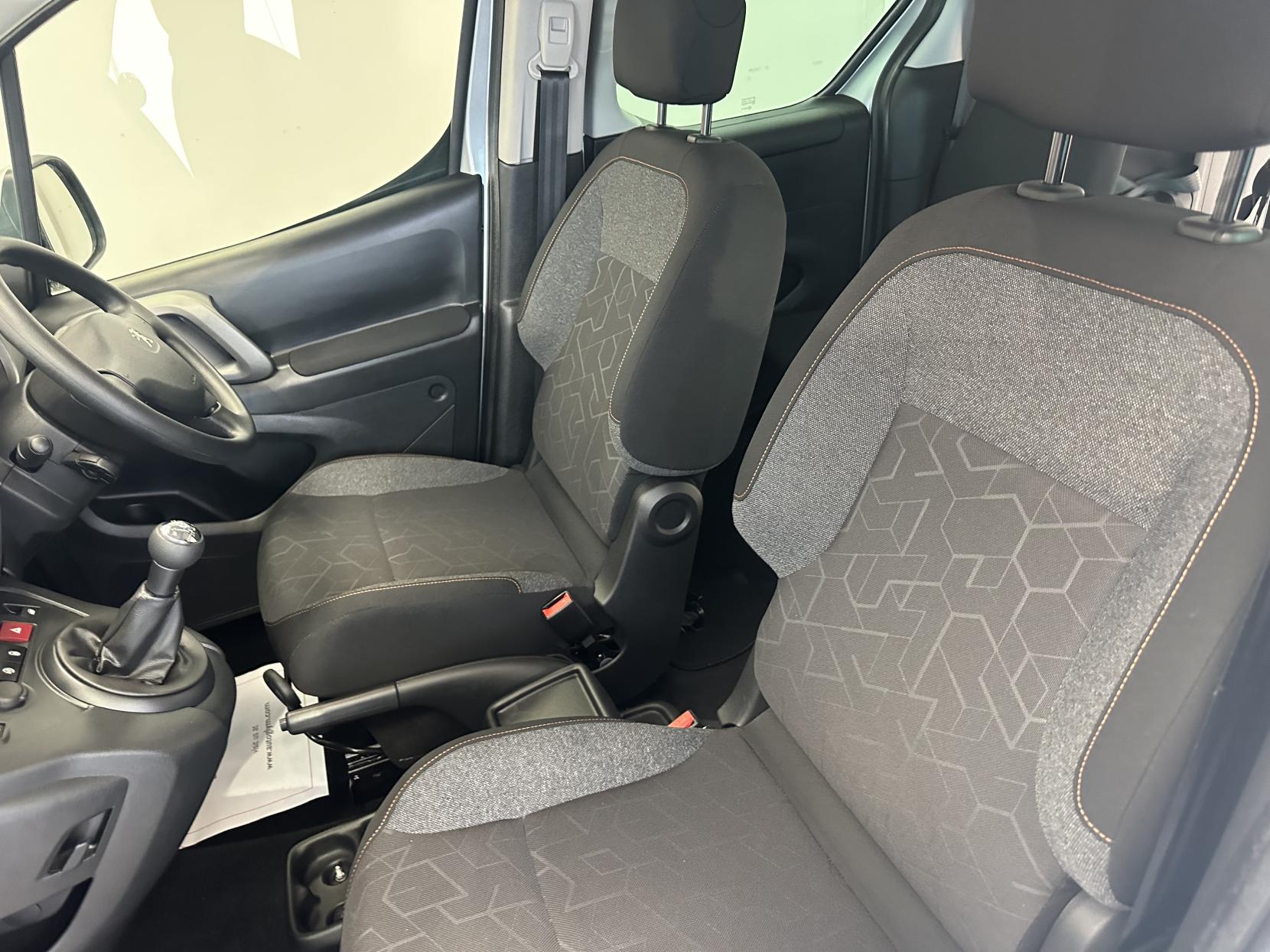 Peugeot Partner Tepee 1.6 BlueHDi Active MPV 5dr Diesel Manual Euro 6 (s/s) (100 ps)