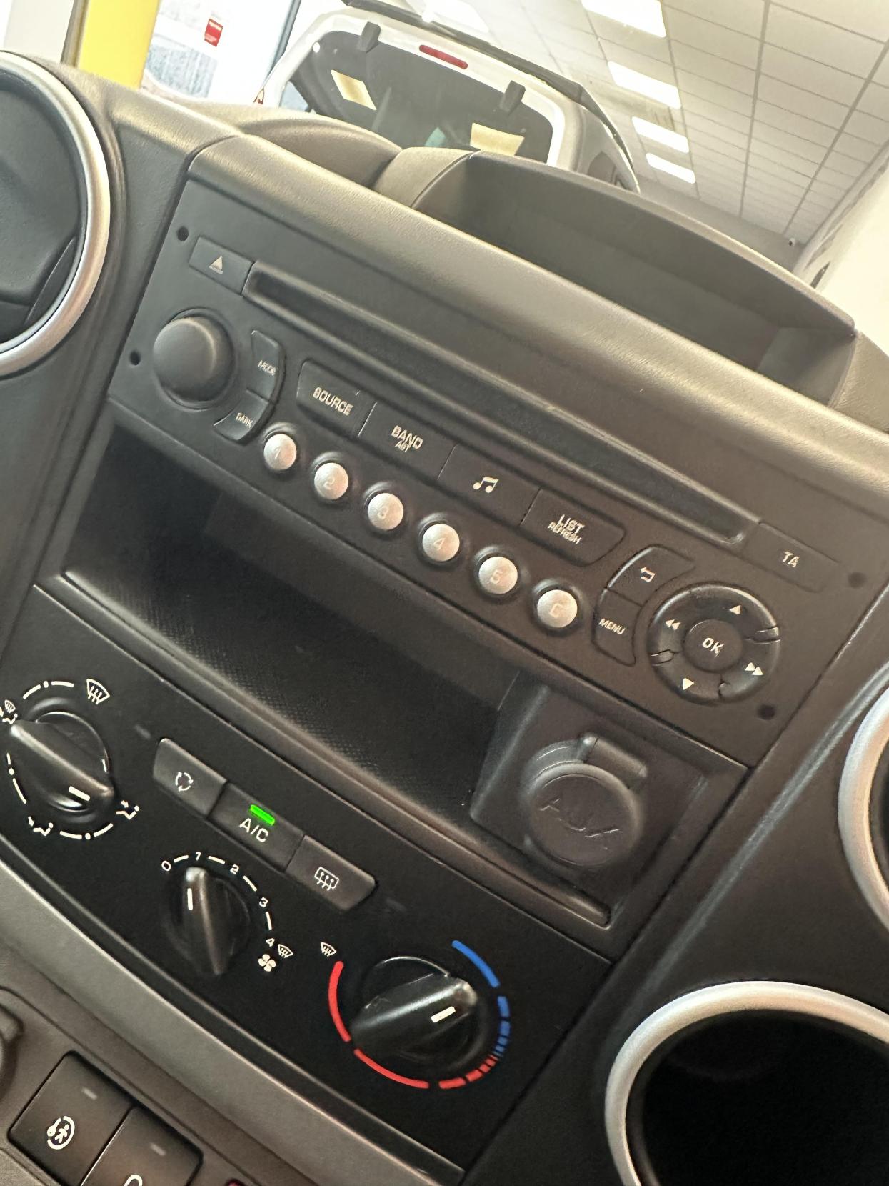 Peugeot Partner Tepee 1.6 BlueHDi Active MPV 5dr Diesel Manual Euro 6 (s/s) (100 ps)