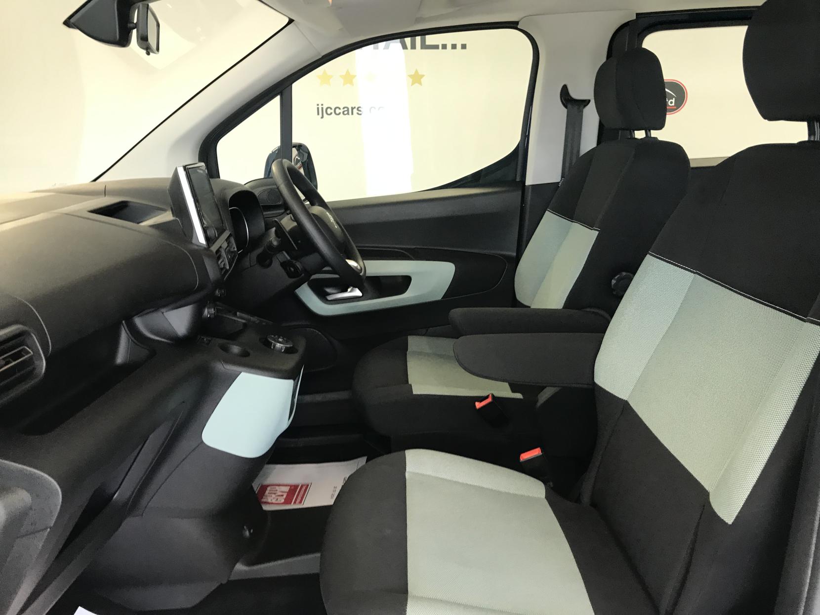 Citroen Berlingo *NEW PRICE! Save £5,000!! * - 2021 Automatic Petrol Wheelchair Adapted Vehicle 2 Seater Carries 3 - WJ71 XUF