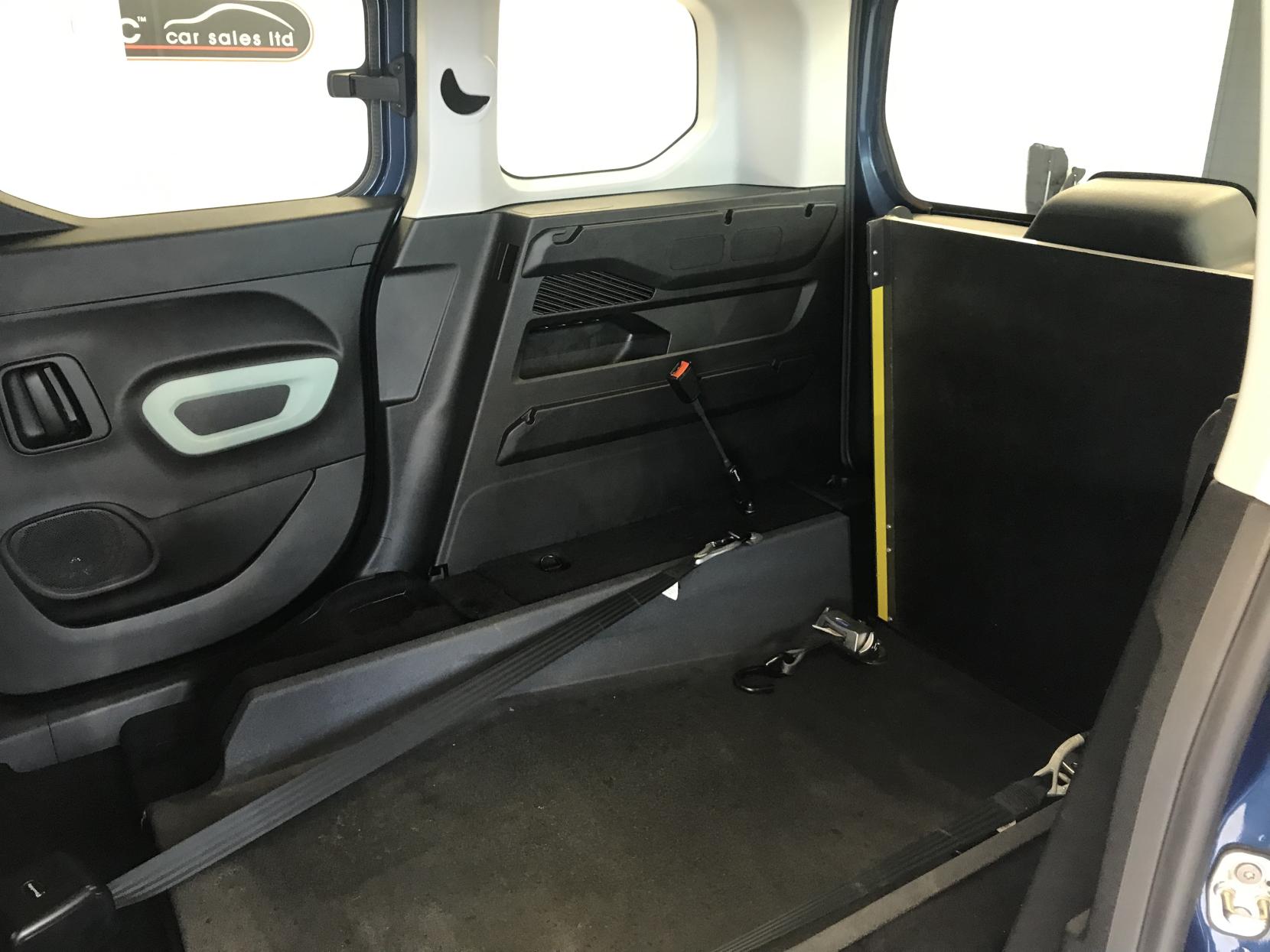 Citroen Berlingo *NEW PRICE! Save £5,000!! * - 2021 Automatic Petrol Wheelchair Adapted Vehicle 2 Seater Carries 3 - WJ71 XUF