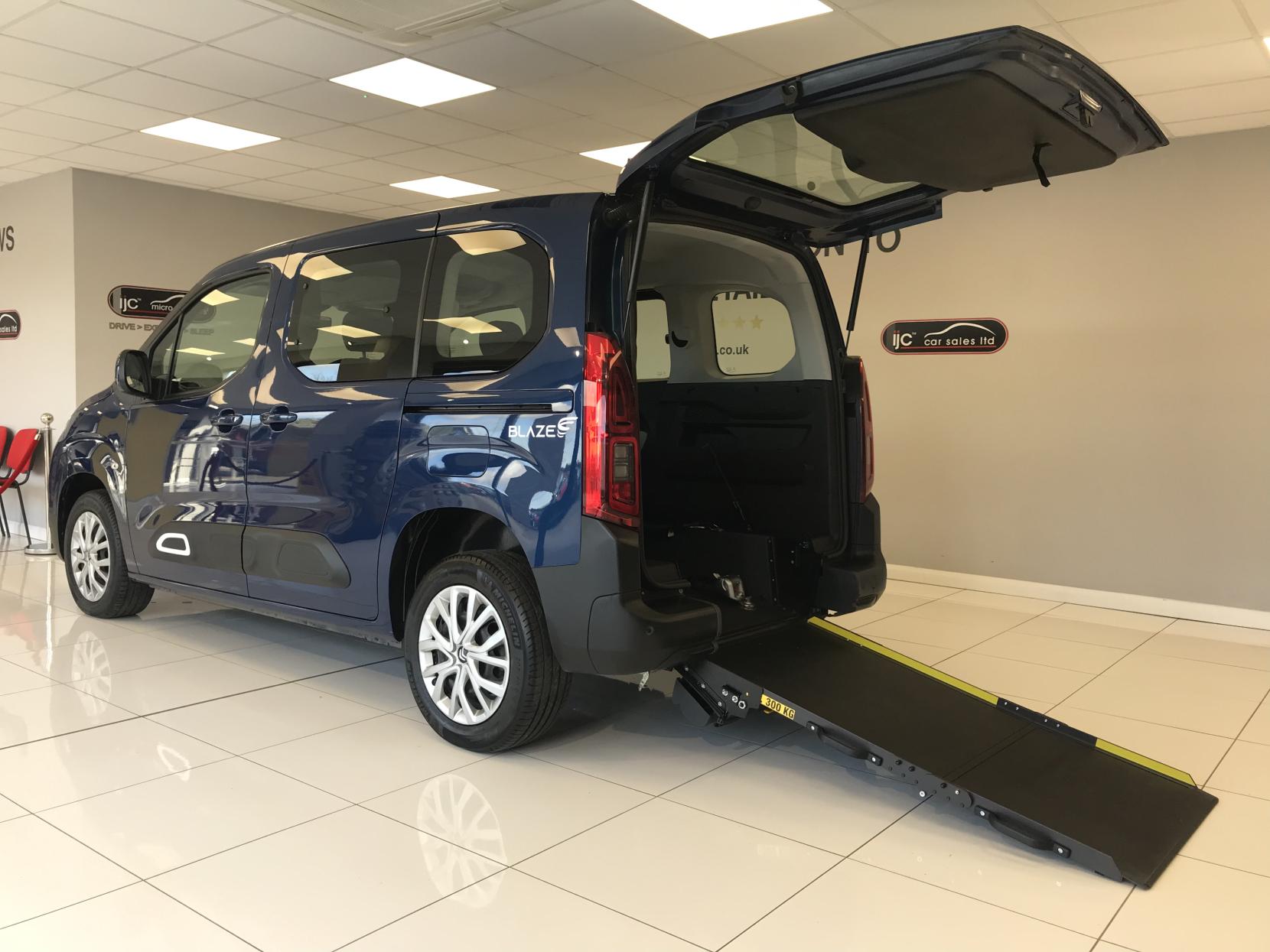 Citroen Berlingo *NEW PRICE! Save £5,000!! * - 2021 Automatic Petrol Wheelchair Adapted Vehicle 2 Seater Carries 3 - WJ71 XUF