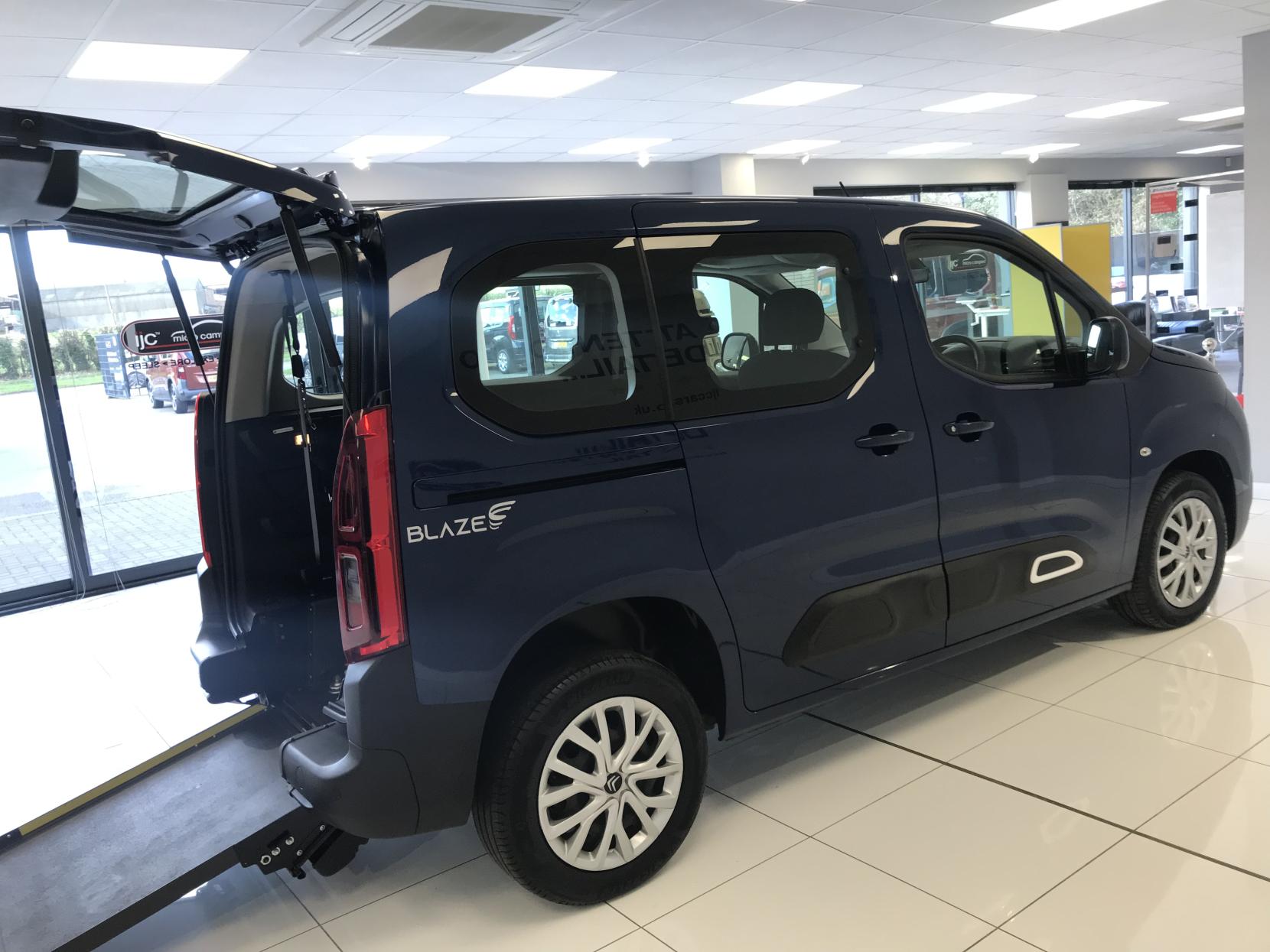 Citroen Berlingo *NEW PRICE! Save £5,000!! * - 2021 Automatic Petrol Wheelchair Adapted Vehicle 2 Seater Carries 3 - WJ71 XUF