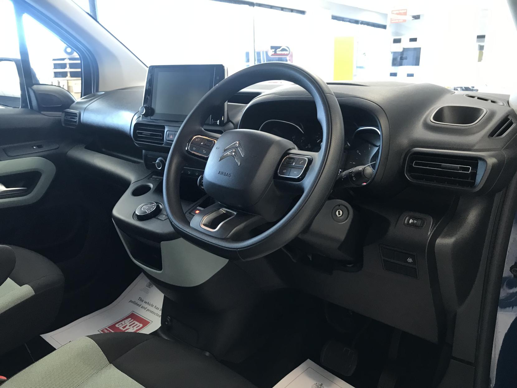 Citroen Berlingo *NEW PRICE! Save £5,000!! * - 2021 Automatic Petrol Wheelchair Adapted Vehicle 2 Seater Carries 3 - WJ71 XUF