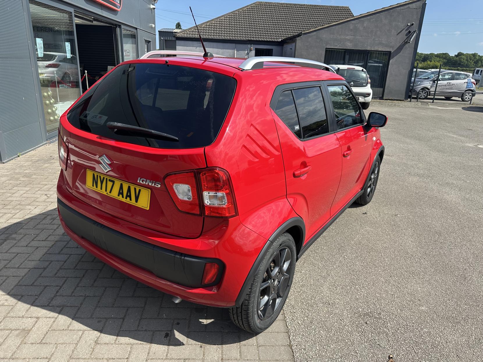 Suzuki Ignis RARE SMALL AUTO/1 LADY OWNER/JUST 25,000 MILES! 1.2 Dualjet SZ-T Hatchback 5dr Petrol AGS Auto Euro 6 (90 ps)