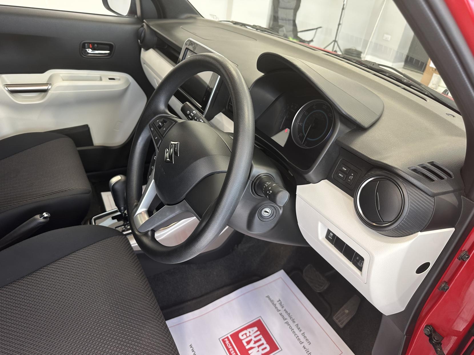 Suzuki Ignis RARE SMALL AUTO/1 LADY OWNER/JUST 26,477 MILES!      1.2 Dualjet SZ-T Hatchback 5dr Petrol AGS Auto Euro 6 (90 ps)