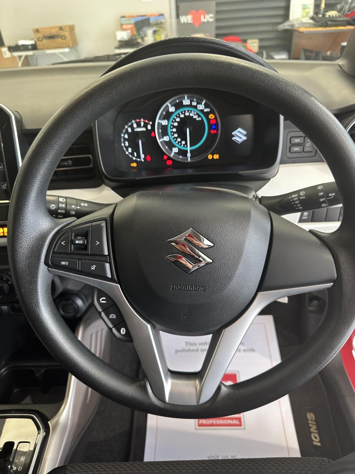 Suzuki Ignis RARE SMALL AUTO/1 LADY OWNER/JUST 26,477 MILES!      1.2 Dualjet SZ-T Hatchback 5dr Petrol AGS Auto Euro 6 (90 ps)