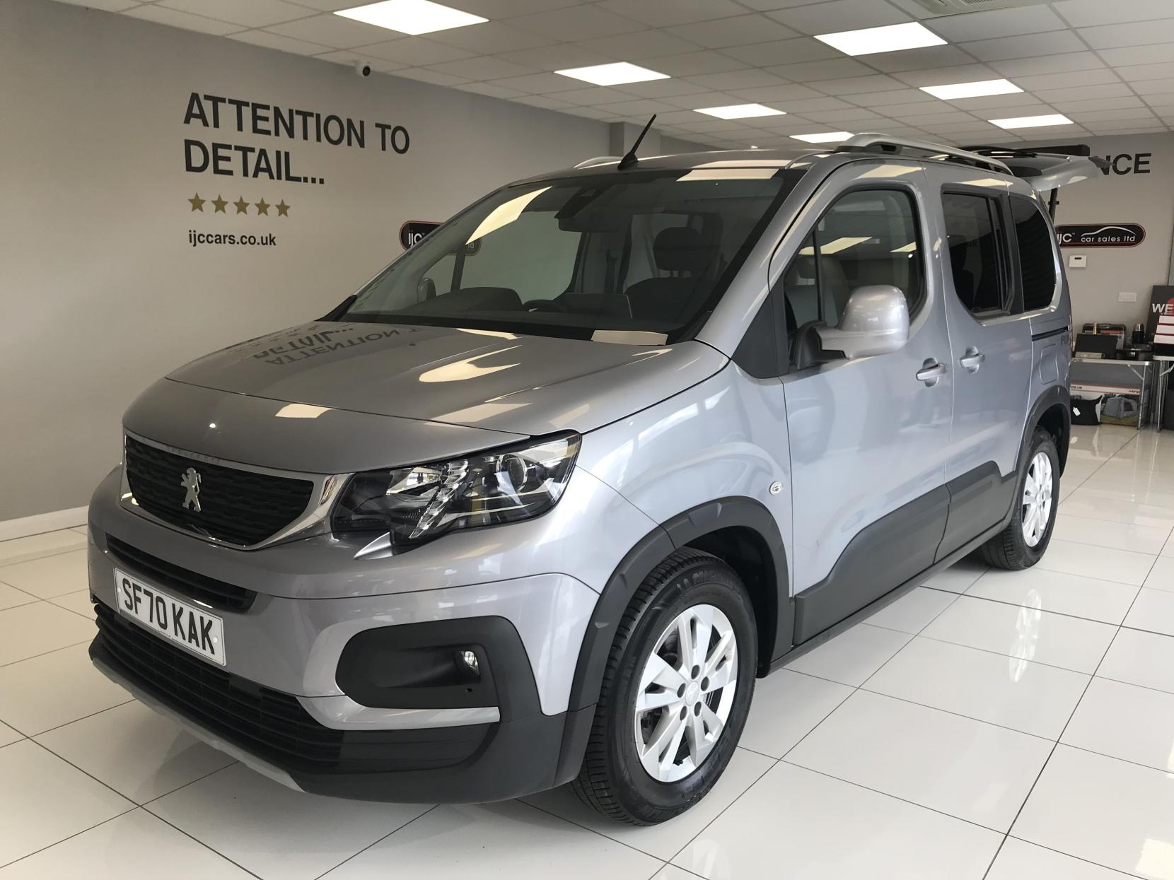 Peugeot Rifter RARE Petrol Automatic WAV with just 3,488 miles! 3 Seats carries 4 with wheelchair user - 1.2 130 BHP PureTech Allure Standard MPV 5dr Petrol EAT Euro 6 (s/s) (130 ps)