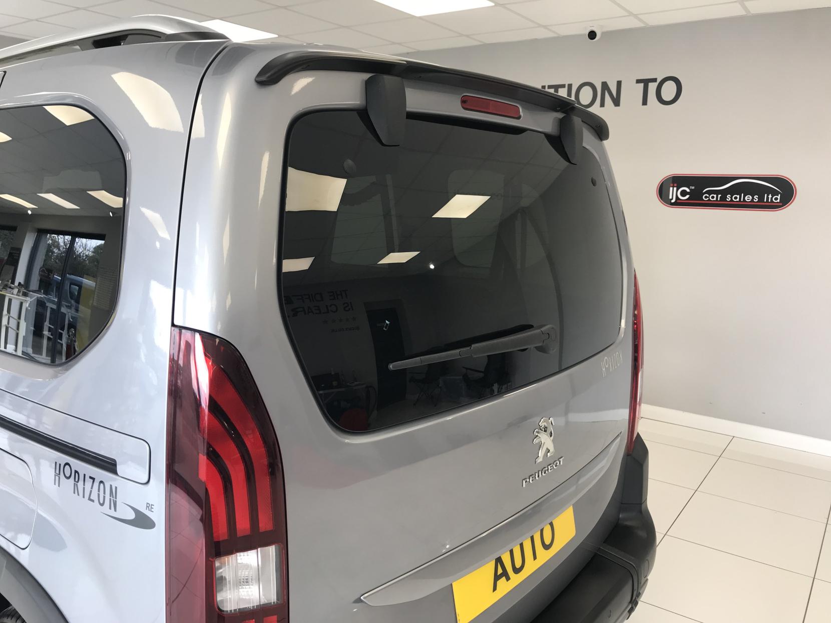 Peugeot Rifter RARE Petrol Automatic WAV with just 3,488 miles! 3 Seats carries 4 with wheelchair user - 1.2 130 BHP PureTech Allure Standard MPV 5dr Petrol EAT Euro 6 (s/s) (130 ps)