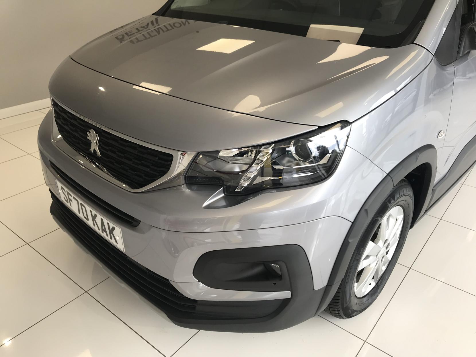 Peugeot Rifter RARE Petrol Automatic WAV with just 3,488 miles! 3 Seats carries 4 with wheelchair user - 1.2 130 BHP PureTech Allure Standard MPV 5dr Petrol EAT Euro 6 (s/s) (130 ps)